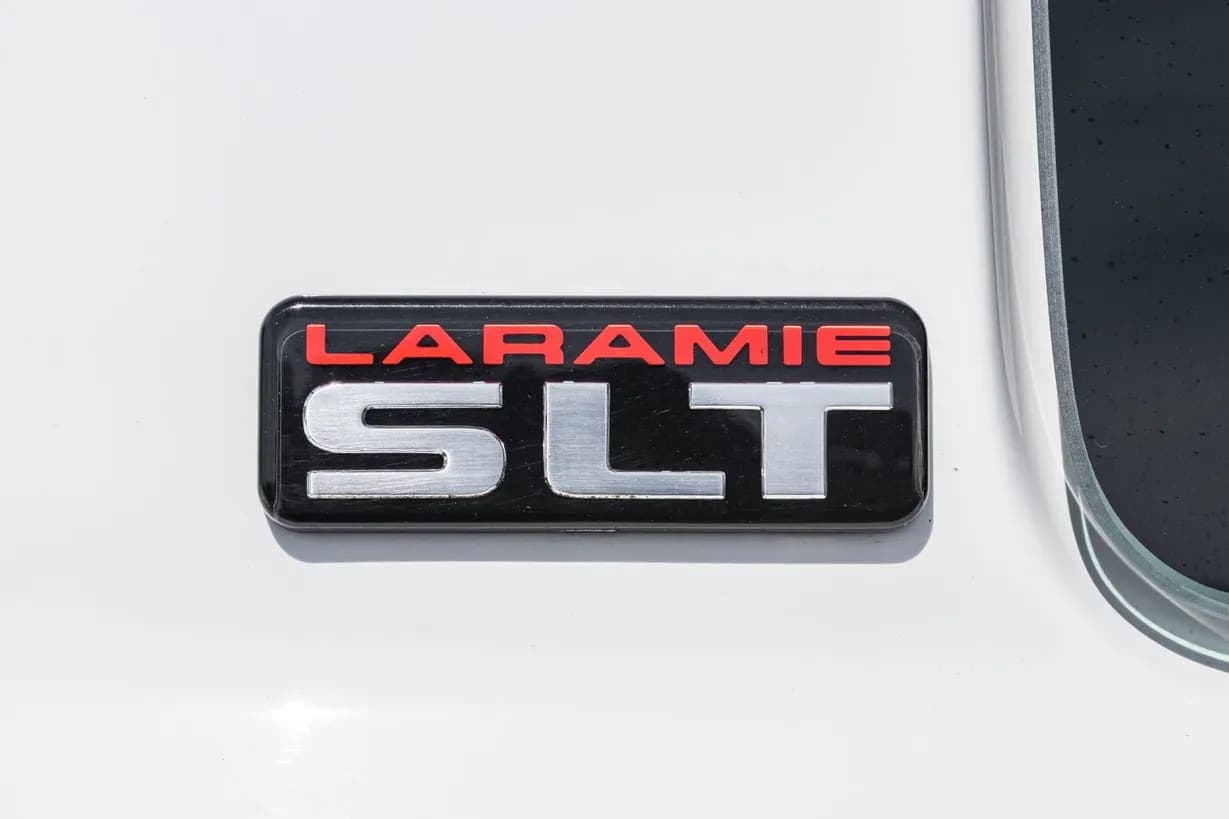 1996 Dodge Ram 3500 Laramie SLT, view