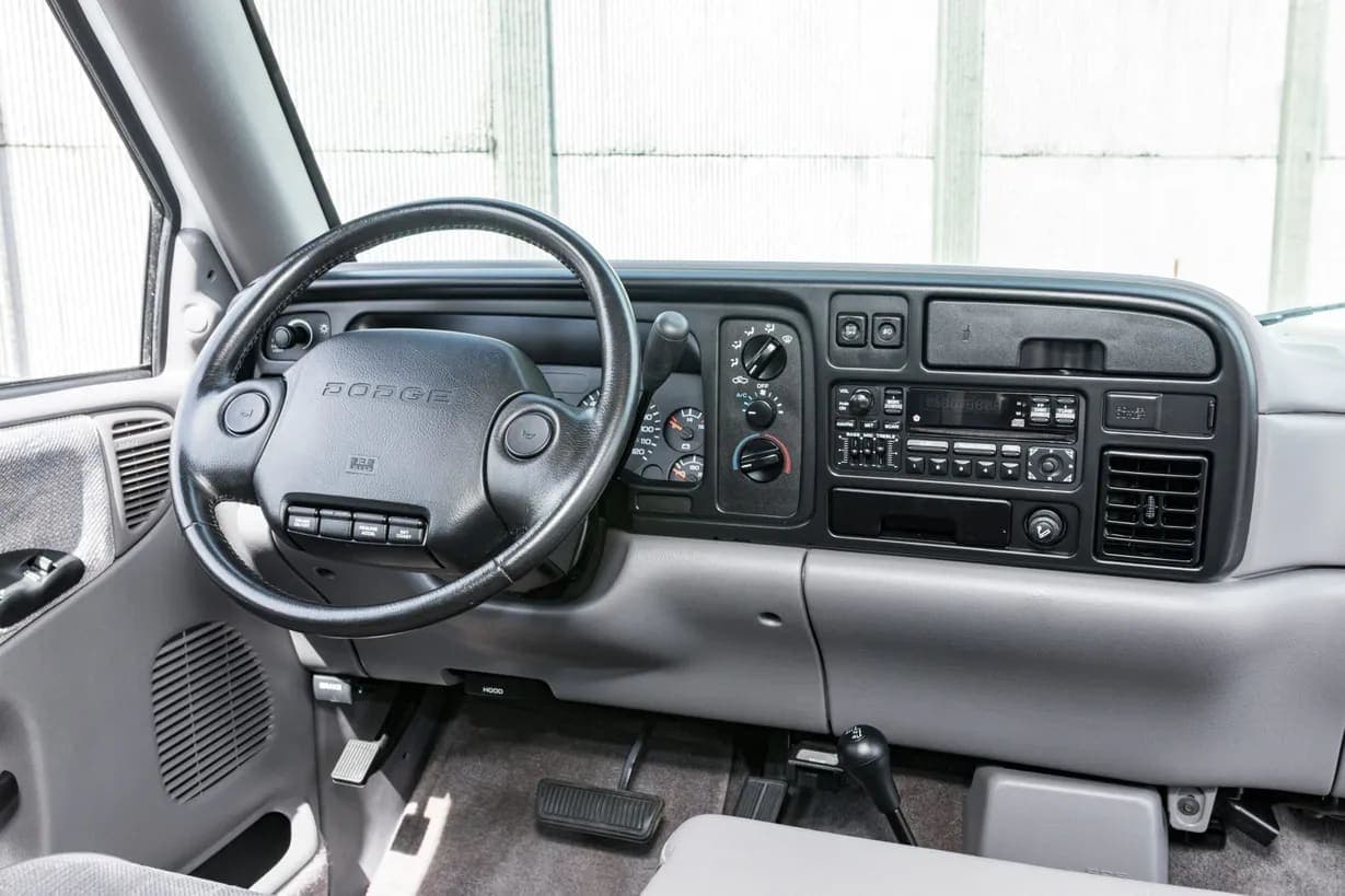 1996 Dodge Ram 3500 Laramie SLT, view