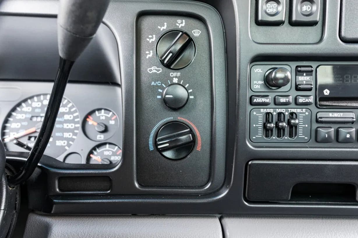1996 Dodge Ram 3500 Laramie SLT, view