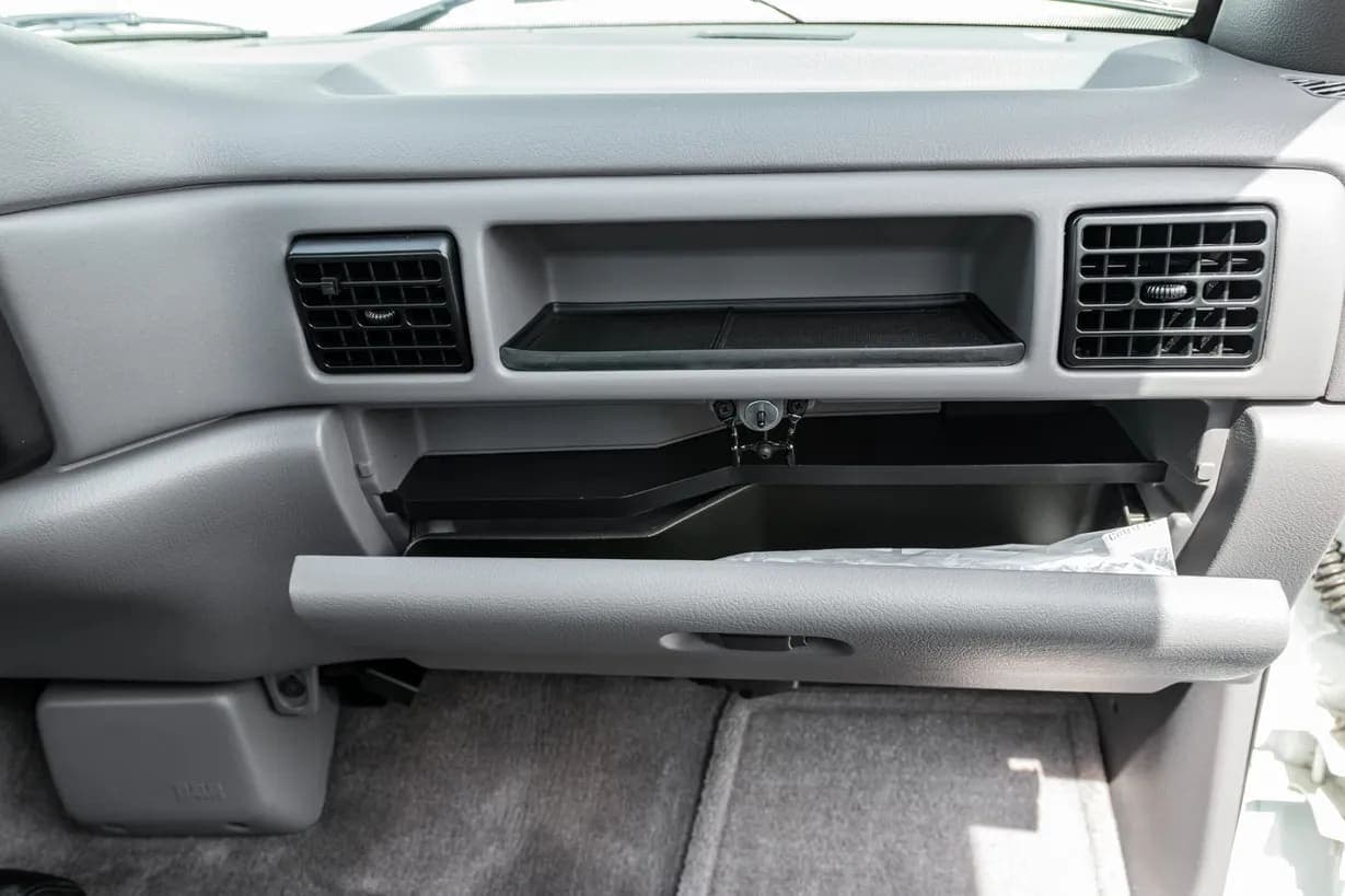 1996 Dodge Ram 3500 Laramie SLT, view