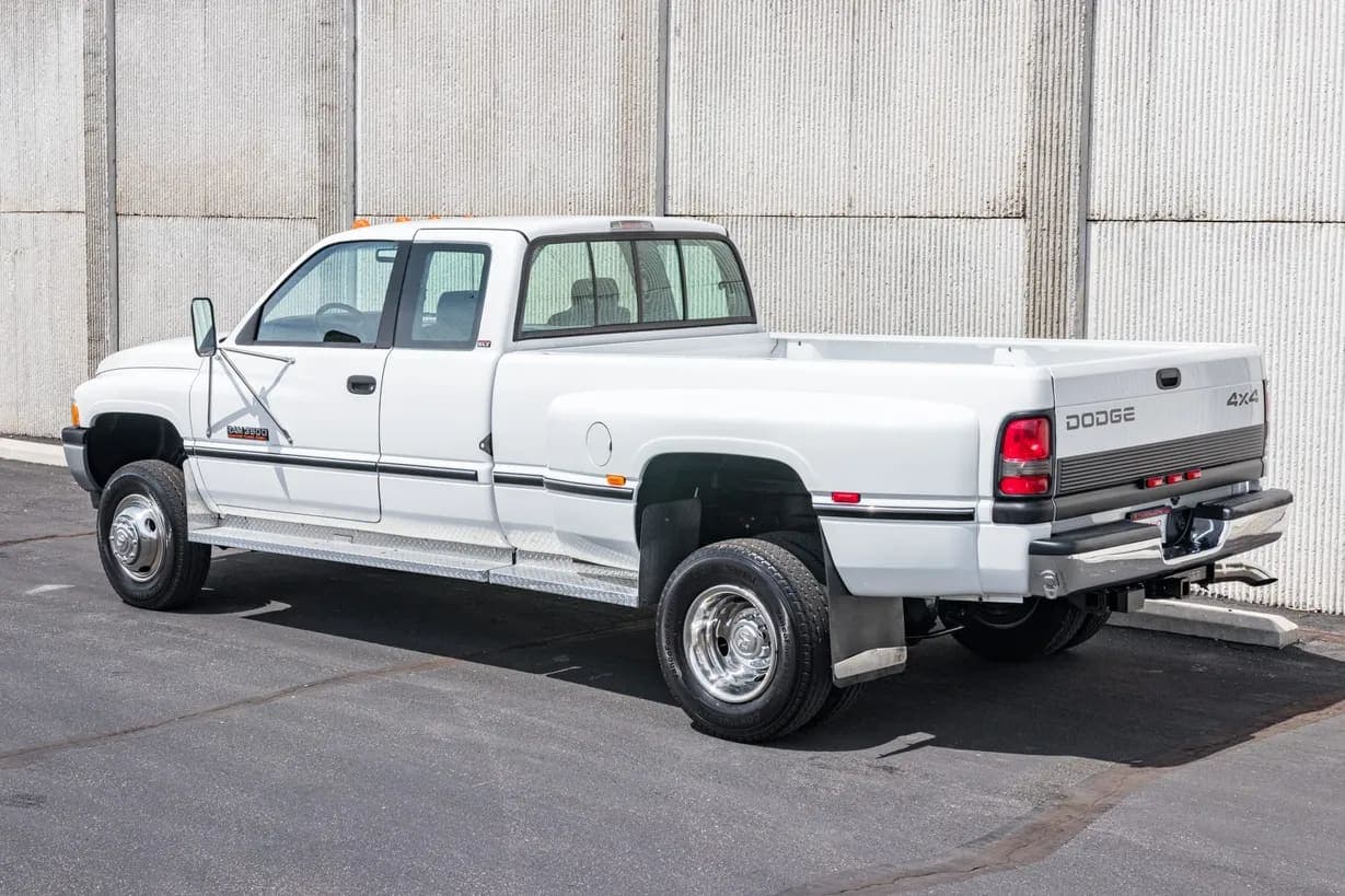 1996 Dodge Ram 3500 Laramie SLT, view