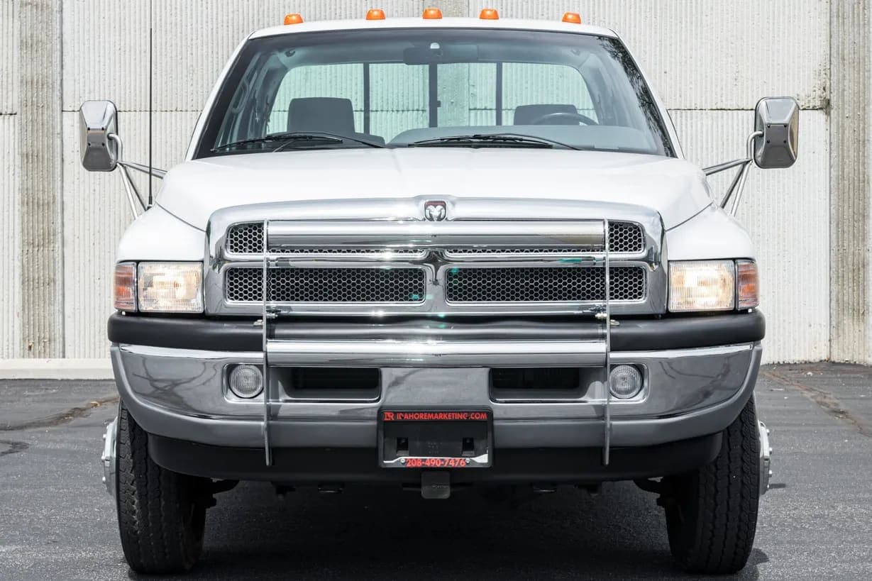 1996 Dodge Ram 3500 Laramie SLT, view