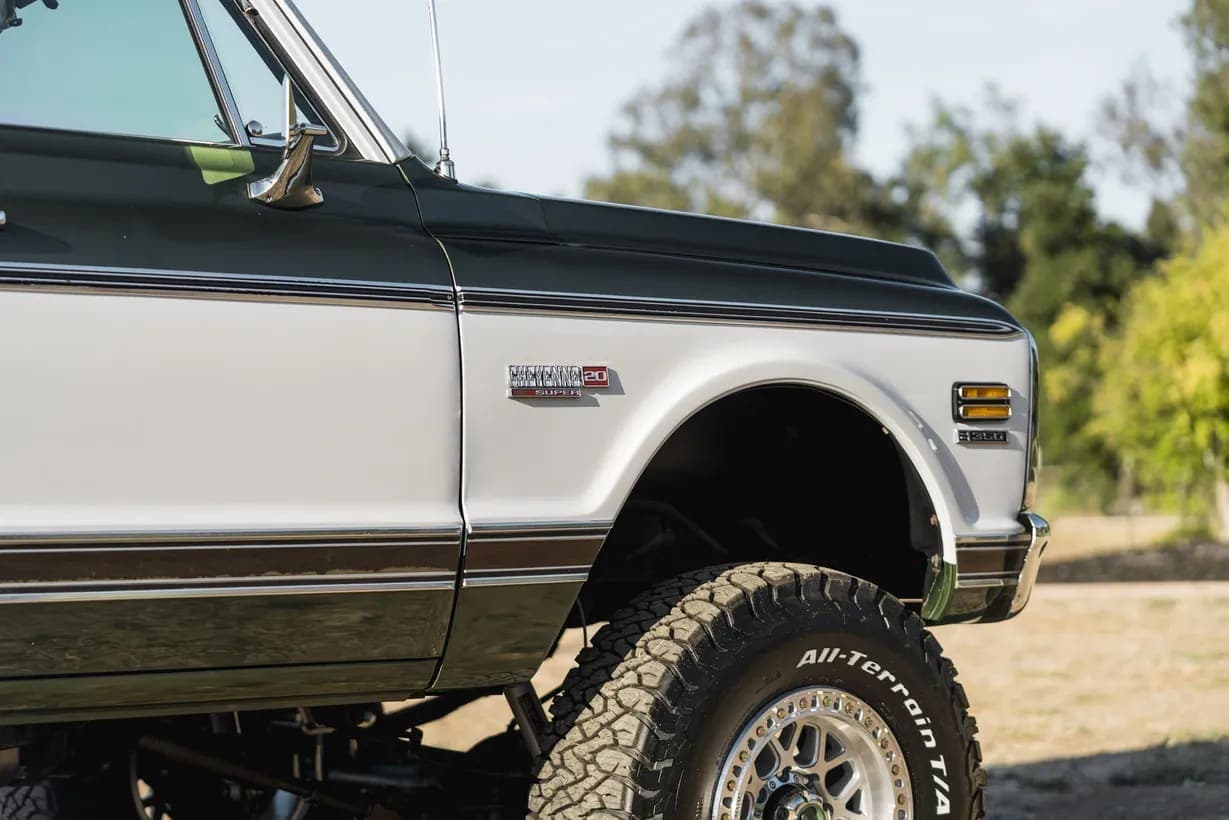 1972 Chevrolet K20 Cheyenne Super Pickup, view