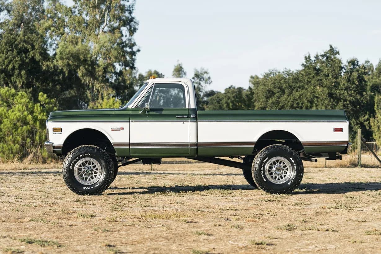 1972 Chevrolet K20 Cheyenne Super Pickup, view