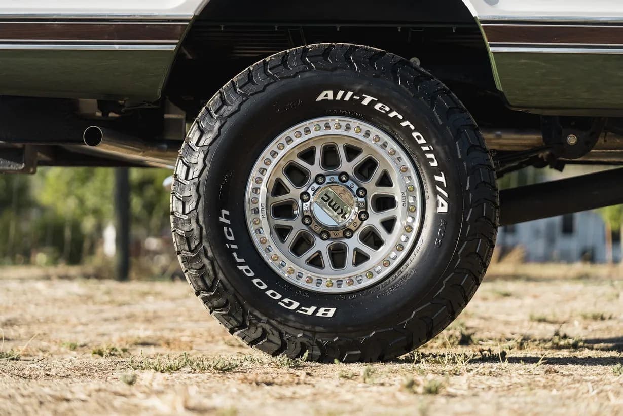 1972 Chevrolet K20 Cheyenne Super Pickup, view