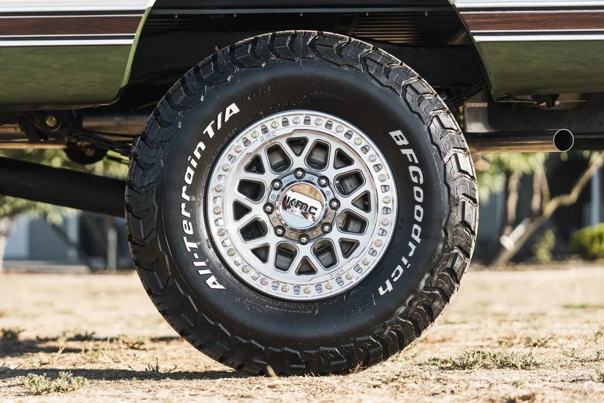 1972 Chevrolet K20 Cheyenne Super Pickup, view