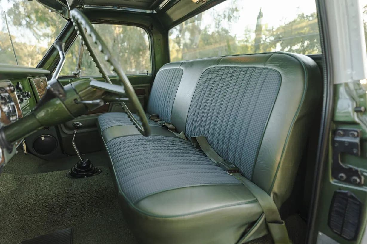 1972 Chevrolet K20 Cheyenne Super Pickup, view