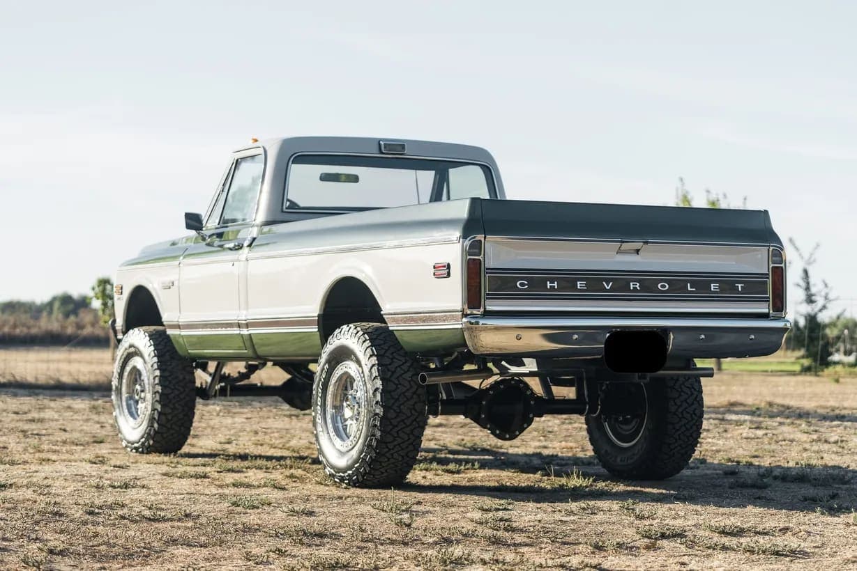 1972 Chevrolet K20 Cheyenne Super Pickup, view
