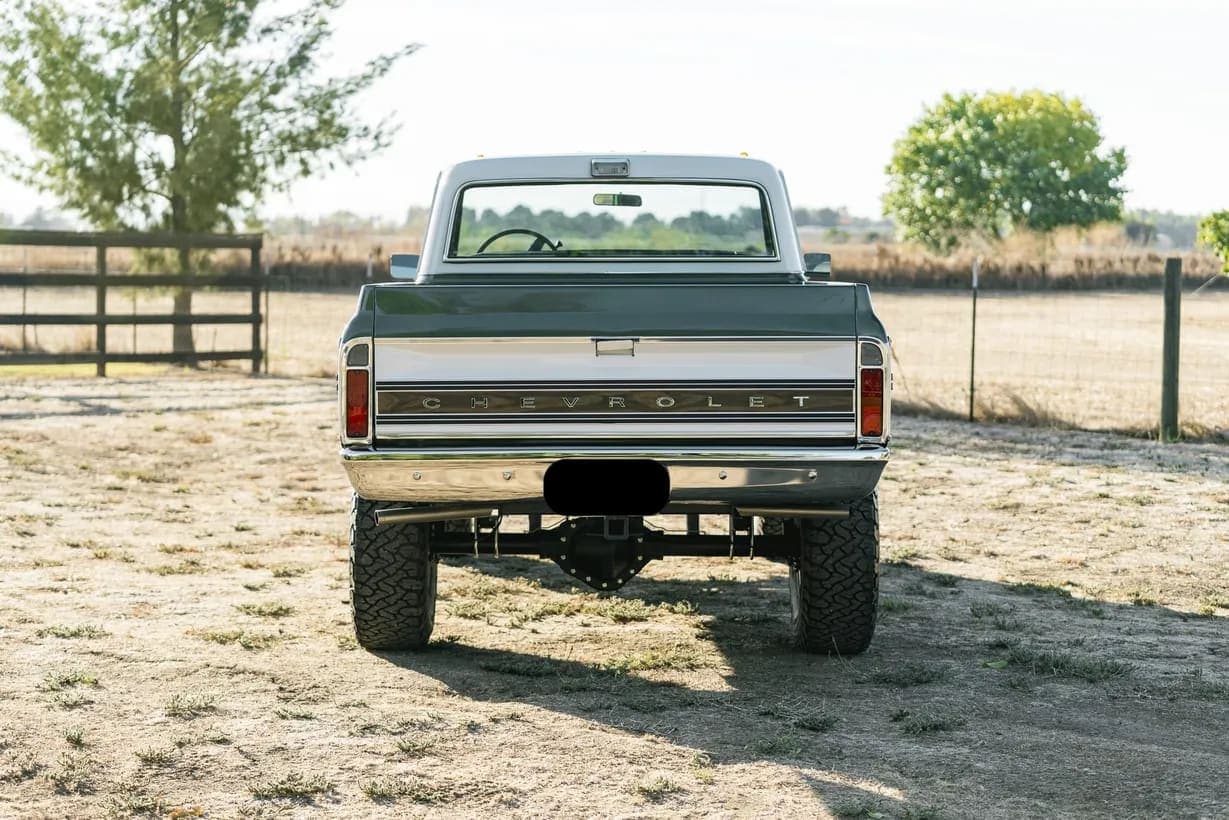 1972 Chevrolet K20 Cheyenne Super Pickup, view