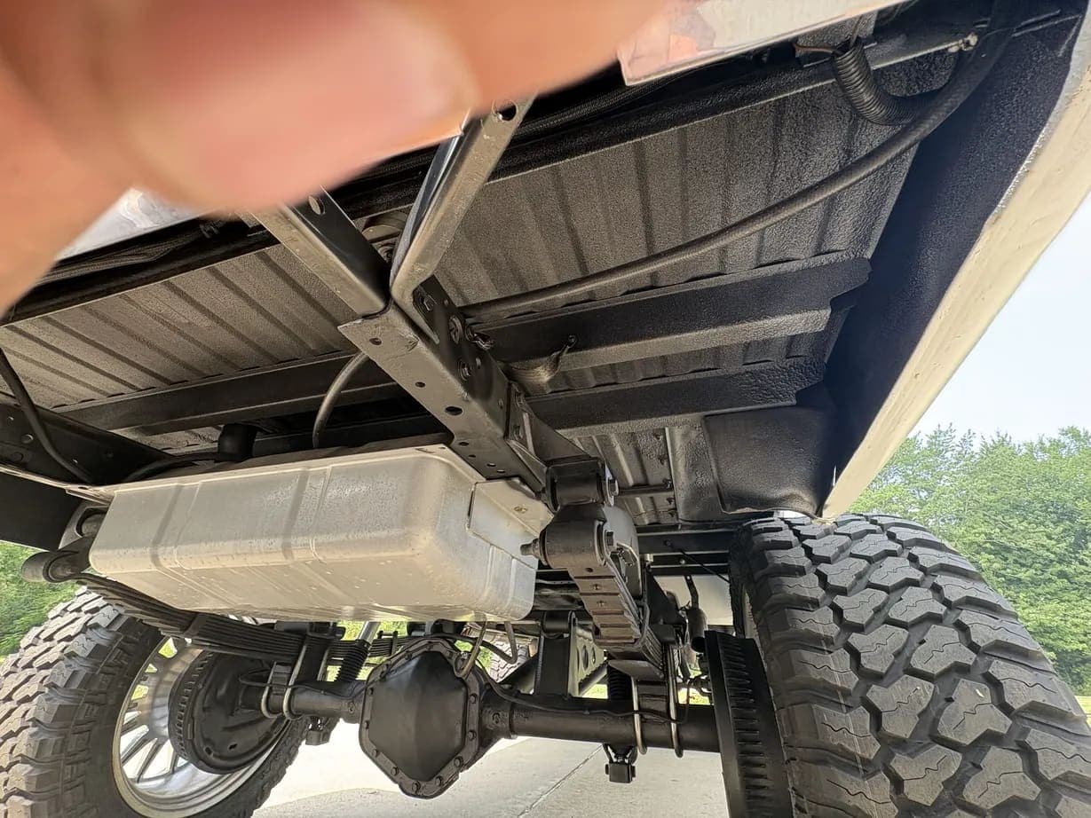 1970 GMC K2500, view