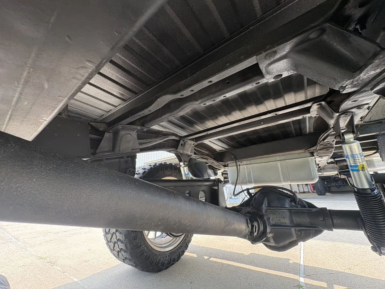 1970 GMC K2500, view