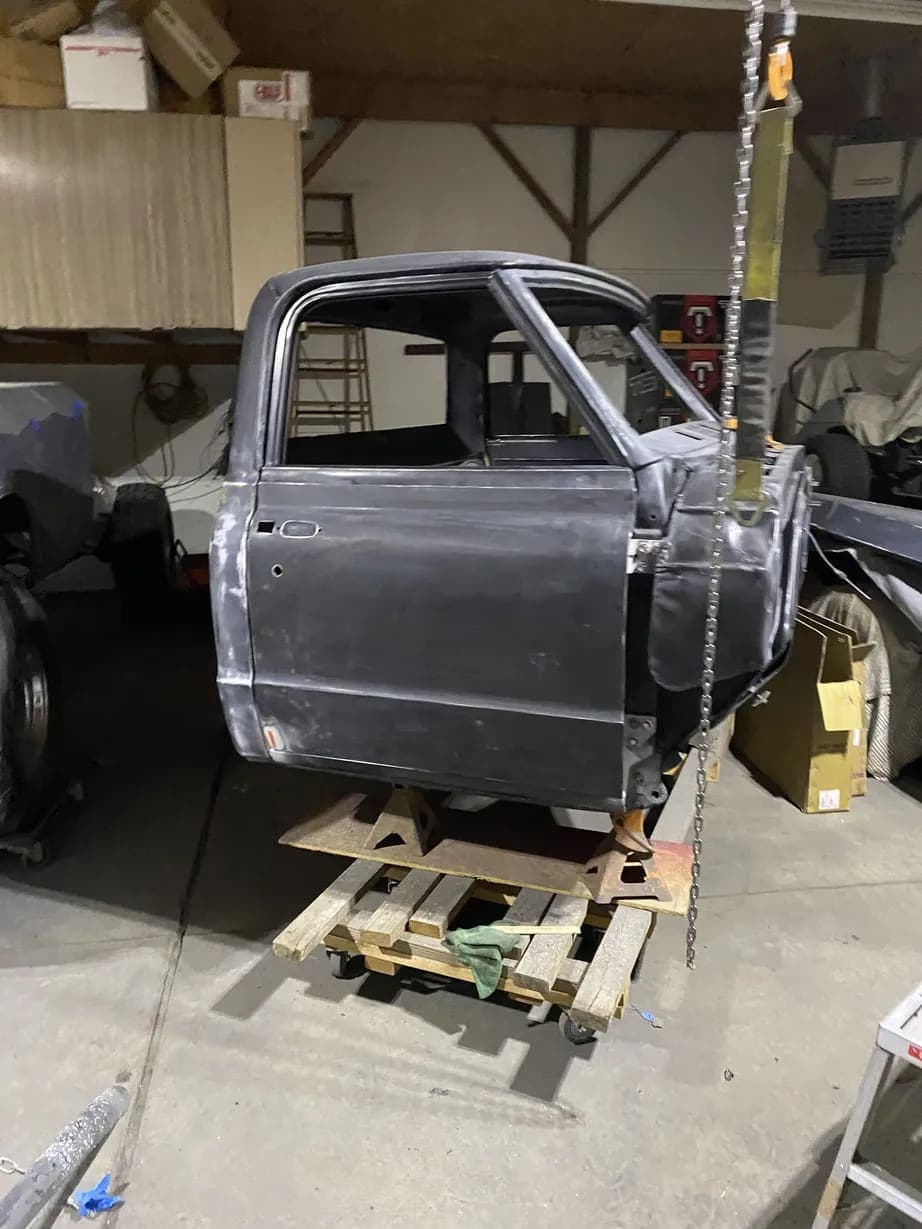 1970 GMC K2500, view