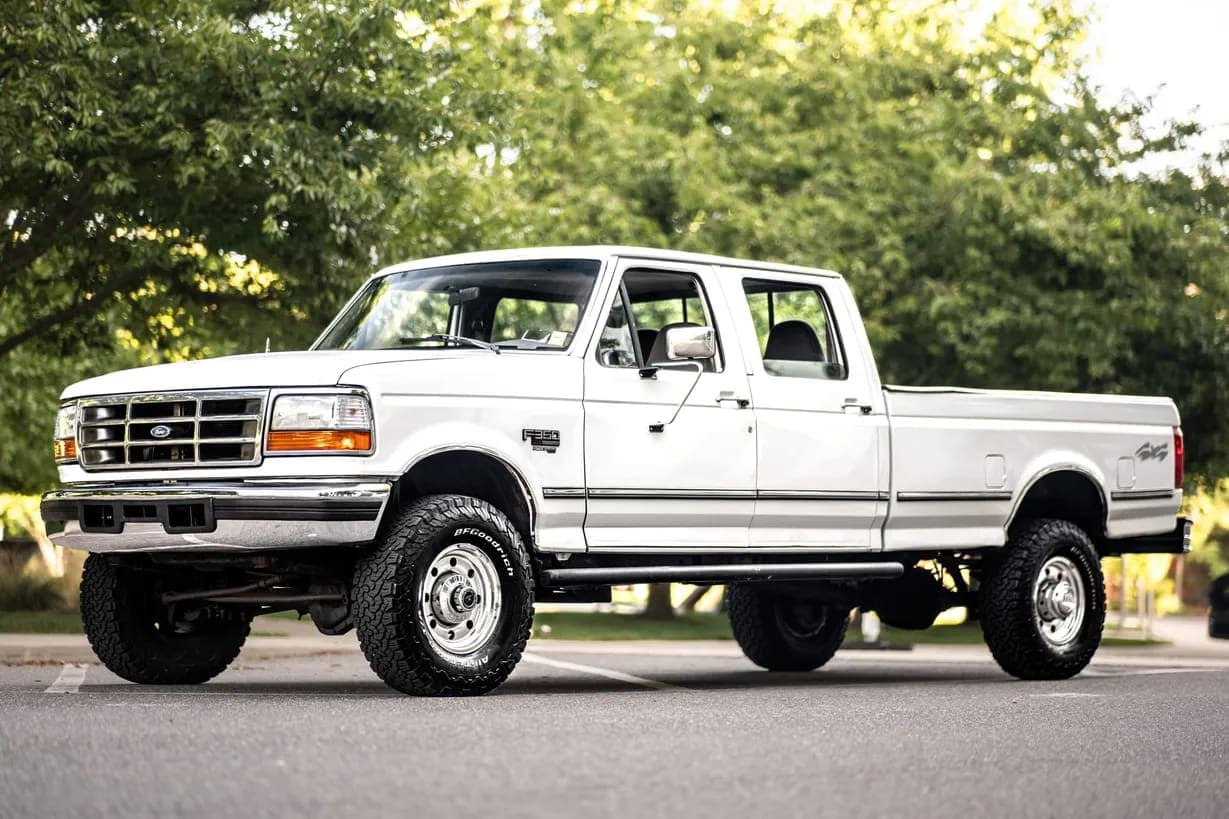 1997 Ford F-350 XLT Crew Cab Power Stroke video preview