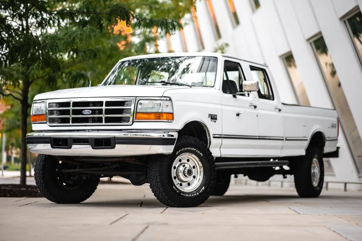 1997 Ford F-350 XLT Crew Cab Power Stroke, view
