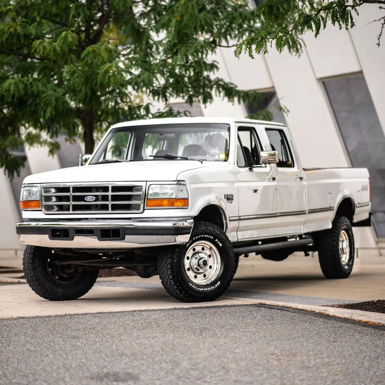 1997 Ford F-350 XLT Crew Cab Power Stroke, view
