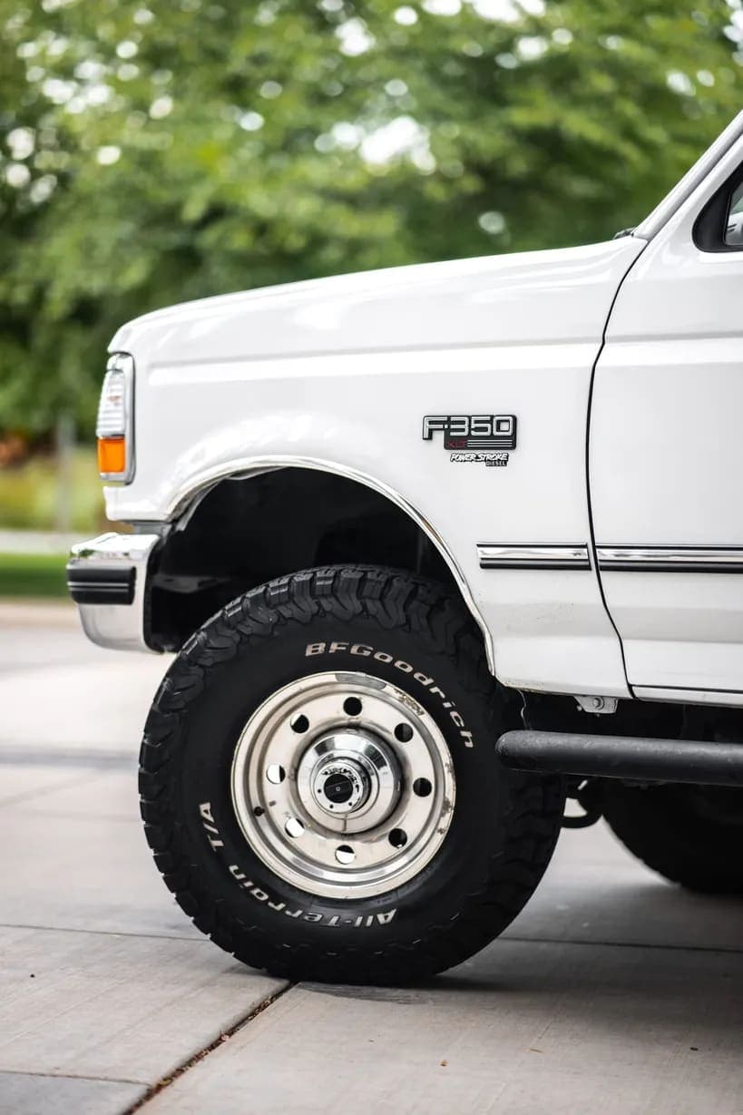 1997 Ford F-350 XLT Crew Cab Power Stroke, view