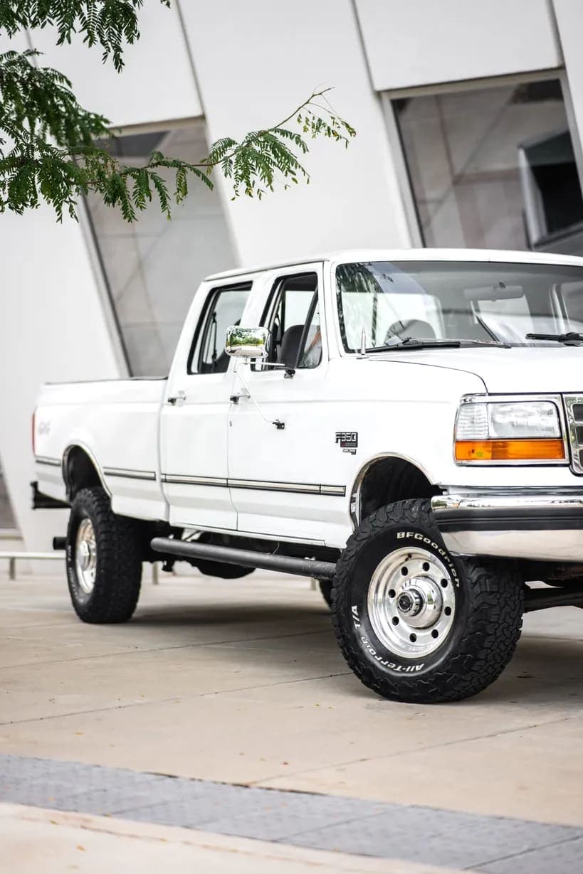 1997 Ford F-350 XLT Crew Cab Power Stroke, view