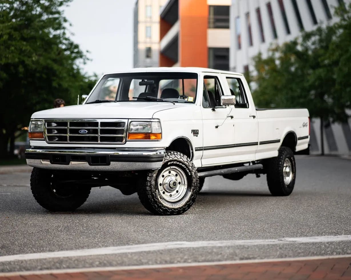 1997 Ford F-350 XLT Crew Cab Power Stroke, view