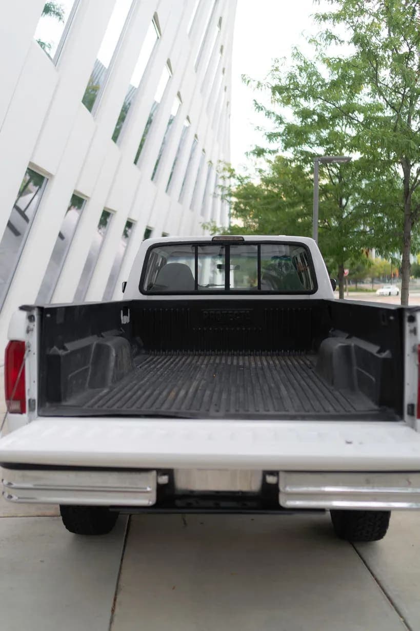1997 Ford F-350 XLT Crew Cab Power Stroke, view