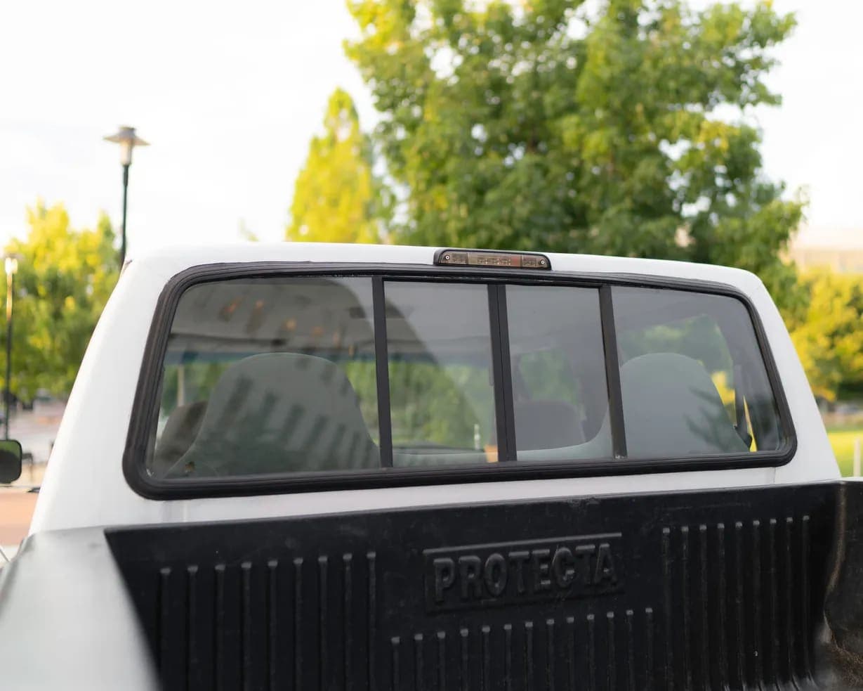 1997 Ford F-350 XLT Crew Cab Power Stroke, view