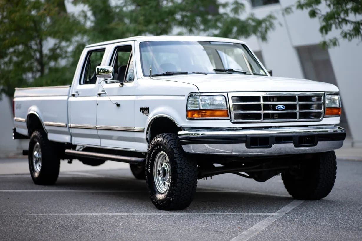 1997 Ford F-350 XLT Crew Cab Power Stroke, view