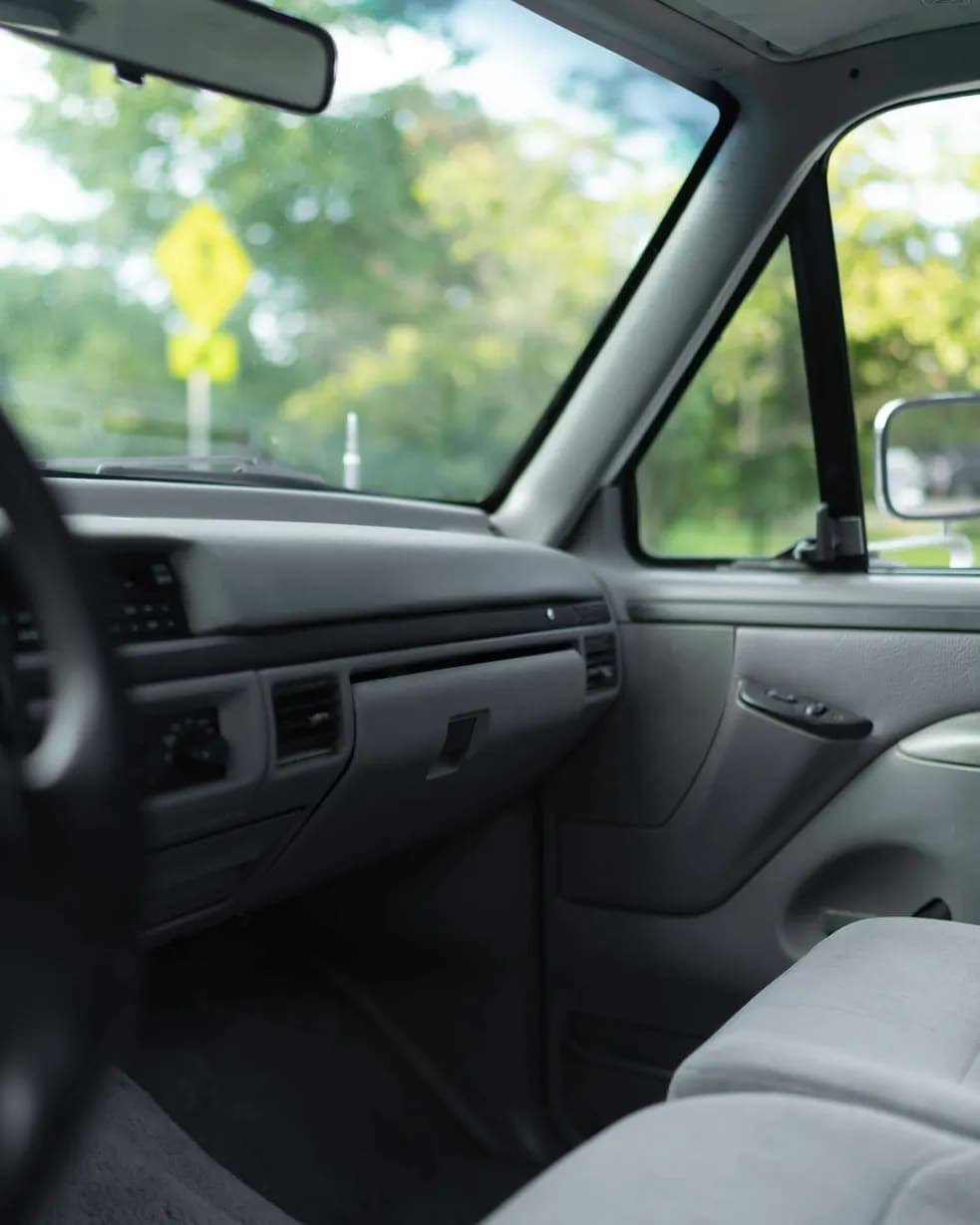 1997 Ford F-350 XLT Crew Cab Power Stroke, view