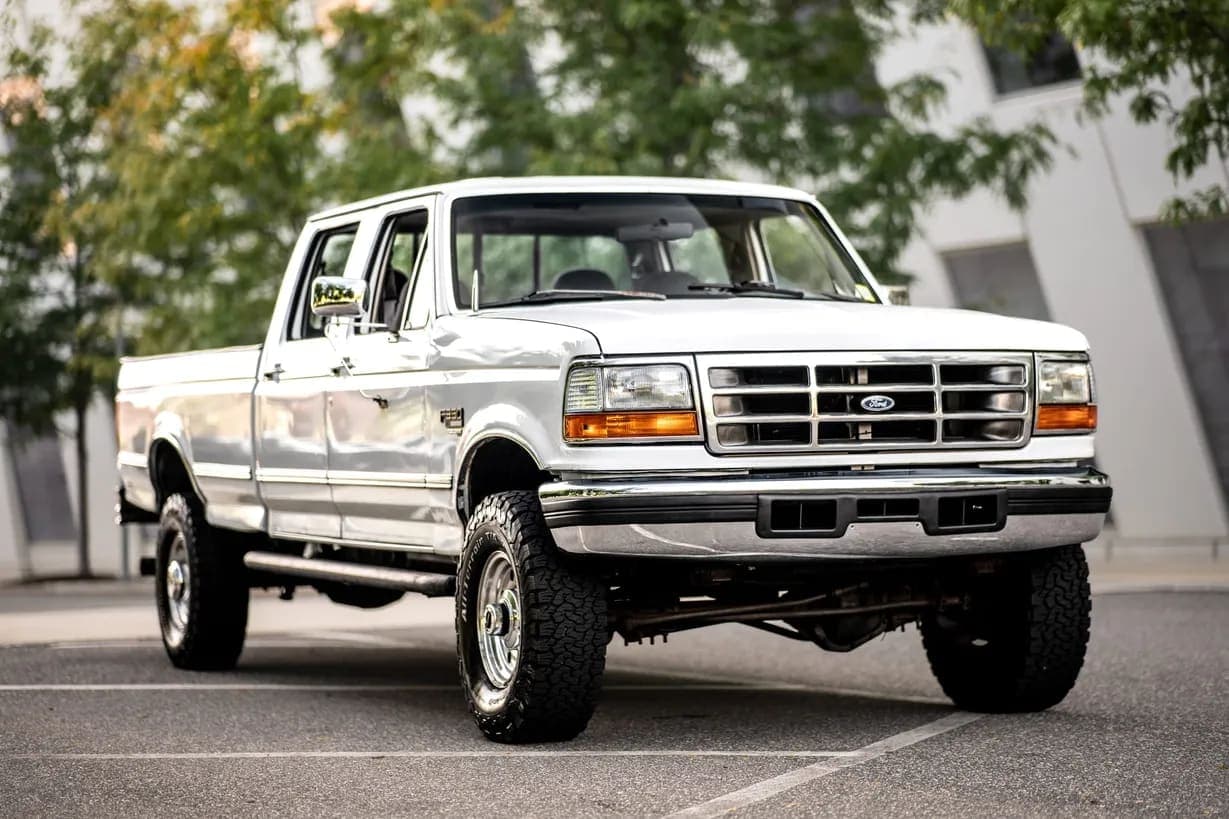 1997 Ford F-350 XLT Crew Cab Power Stroke, view