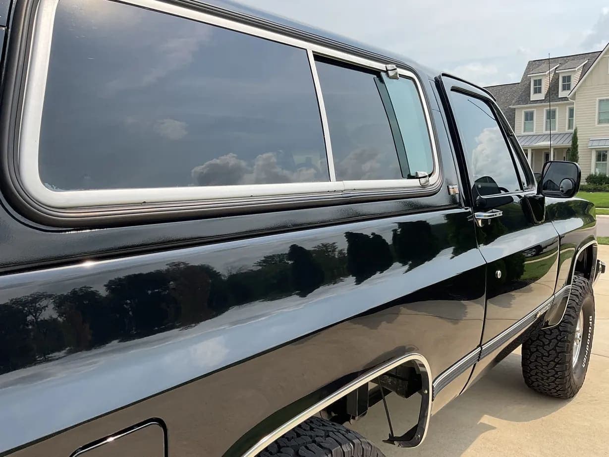1991 Chevrolet K5 Blazer Silverado V1500, view