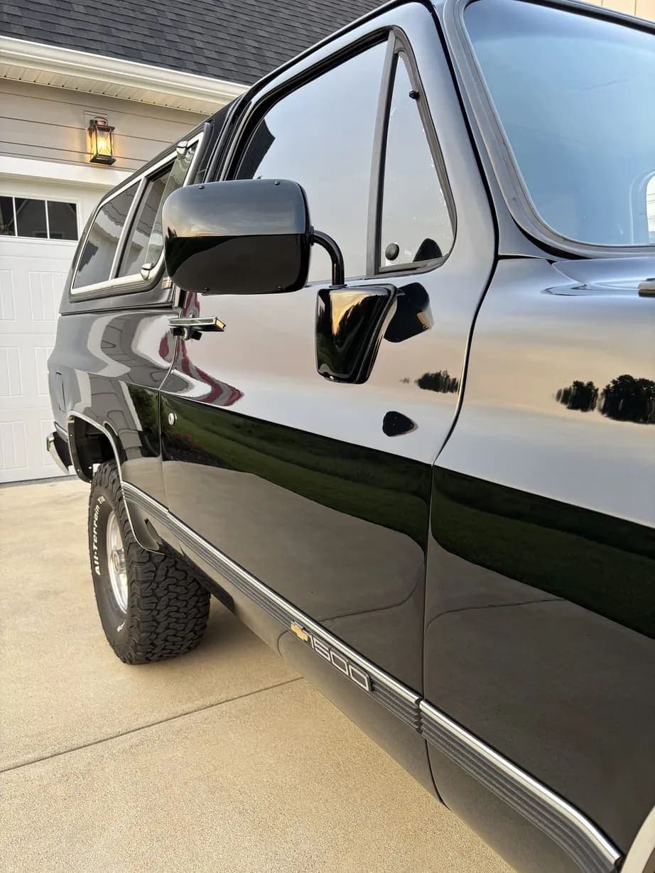 1991 Chevrolet K5 Blazer Silverado V1500, view