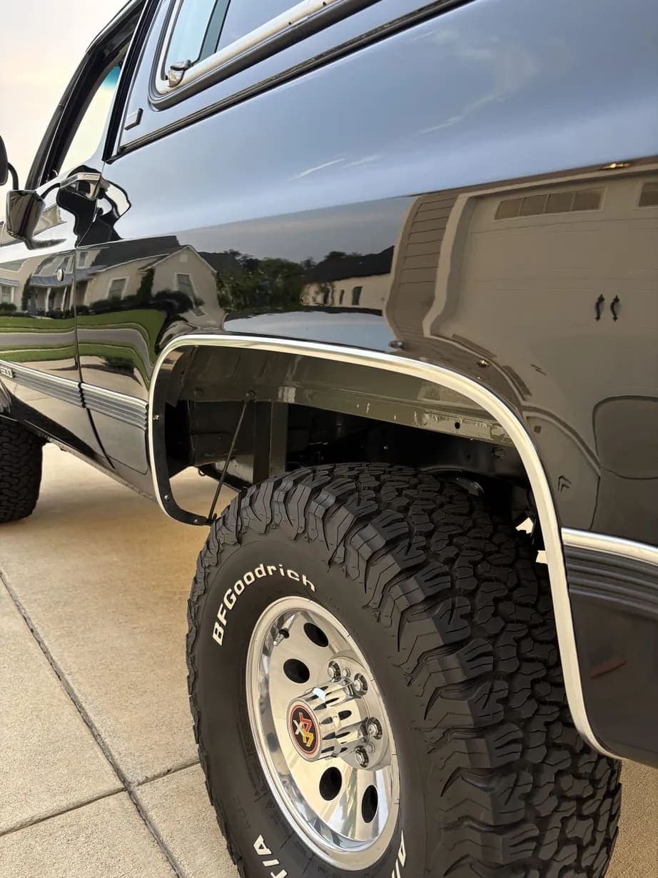 1991 Chevrolet K5 Blazer Silverado V1500, view