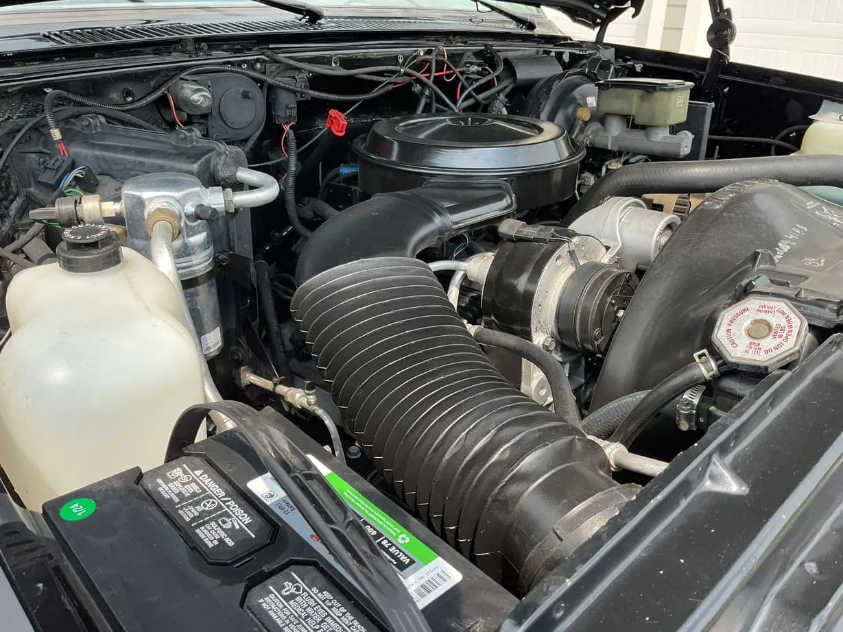 1991 Chevrolet K5 Blazer Silverado V1500, view