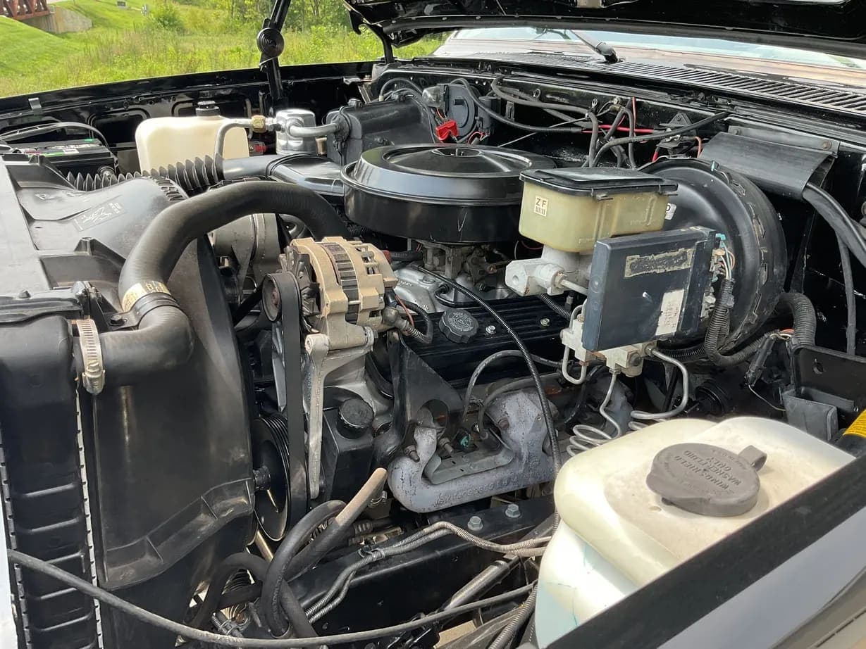 1991 Chevrolet K5 Blazer Silverado V1500, view