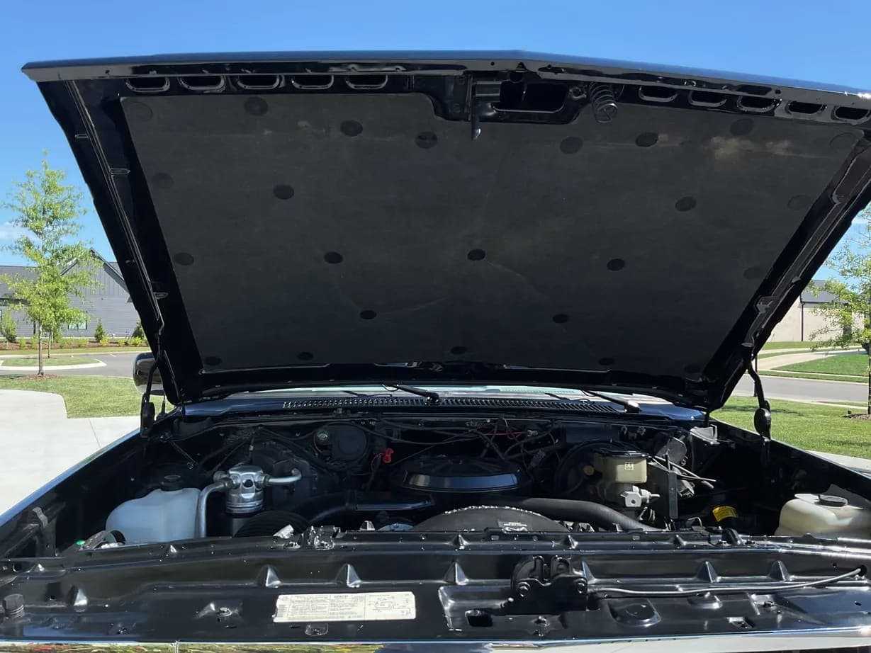 1991 Chevrolet K5 Blazer Silverado V1500, view
