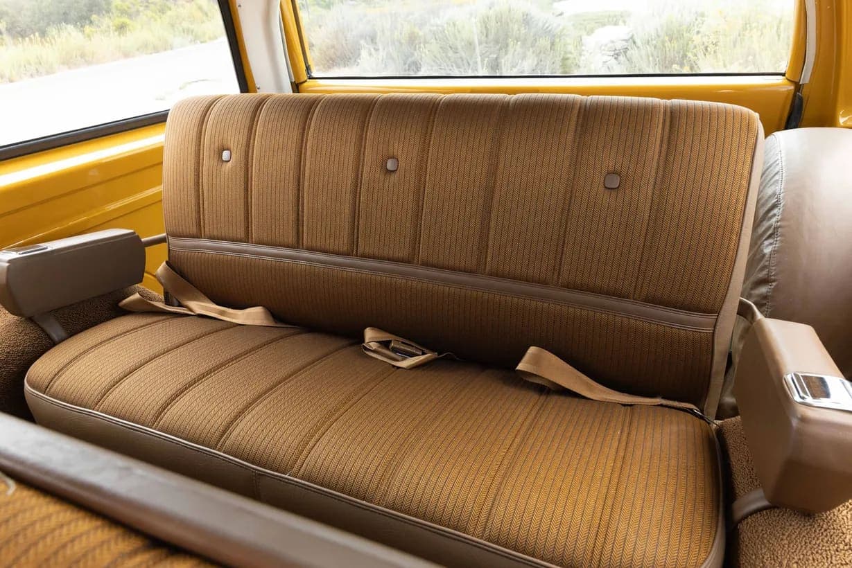 1973 Chevrolet Suburban Cheyenne Super Estate, view