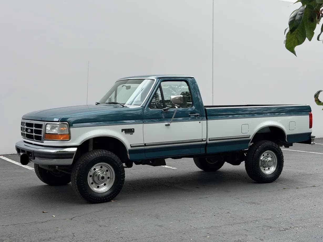 1996 Ford F-350 XLT Power Stroke, view