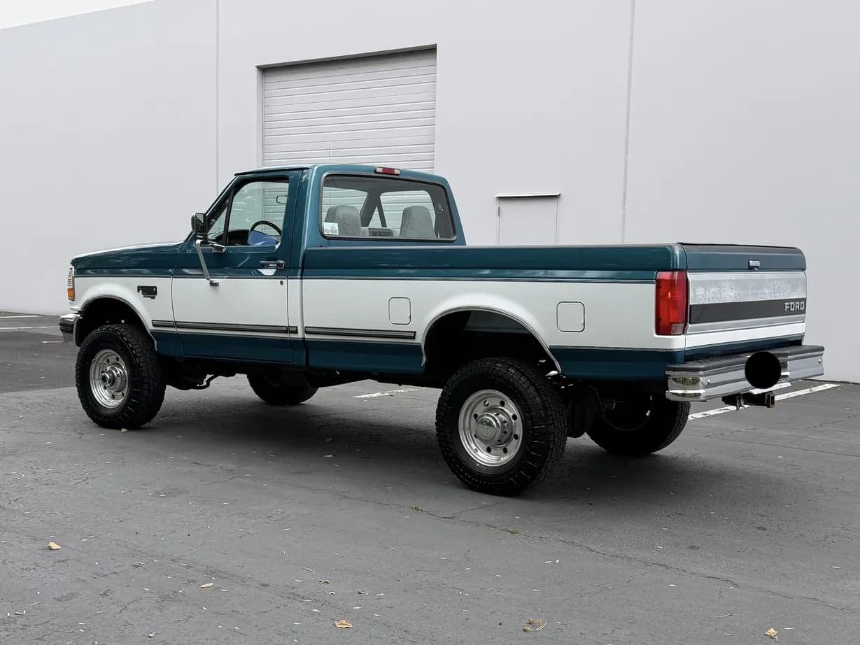1996 Ford F-350 XLT Power Stroke, view