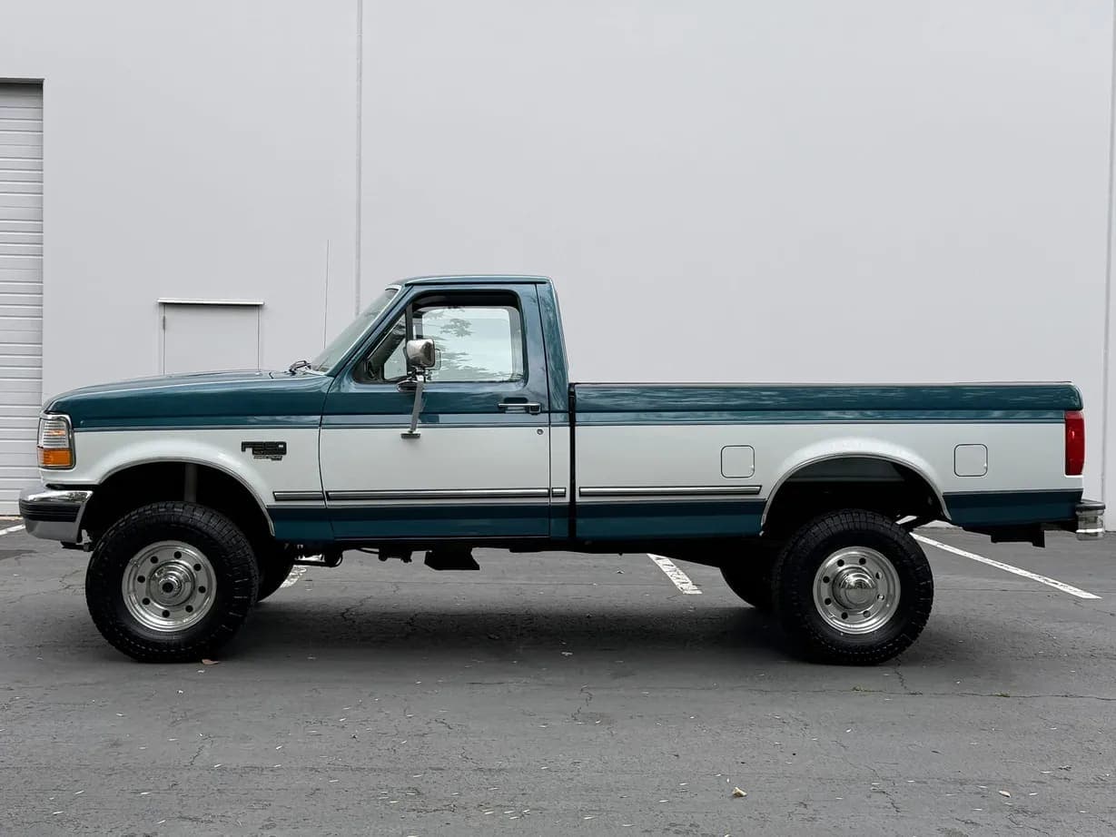 1996 Ford F-350 XLT Power Stroke, view
