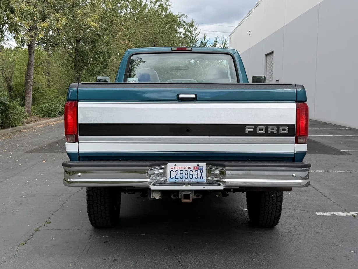 1996 Ford F-350 XLT Power Stroke, view