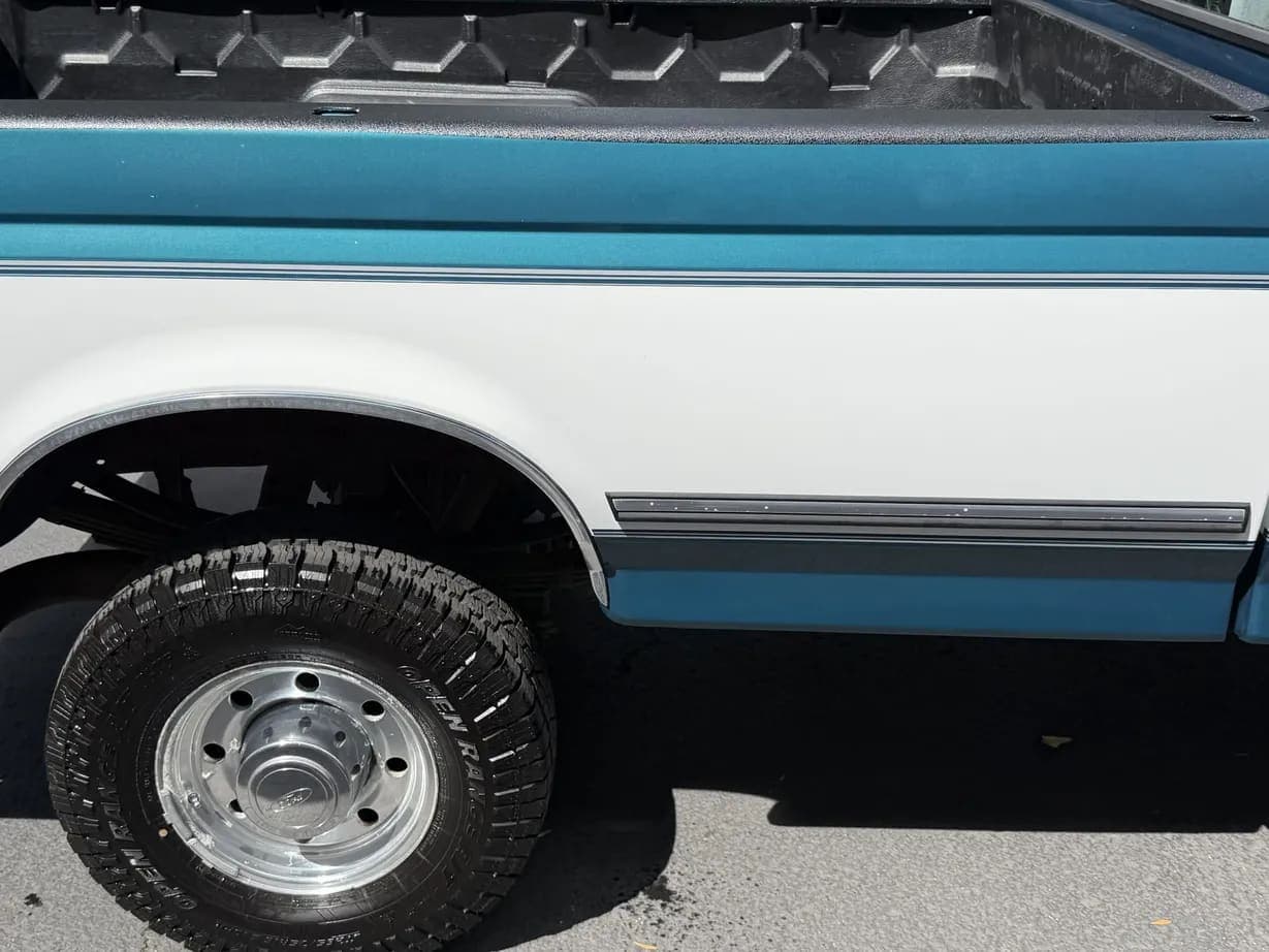 1996 Ford F-350 XLT Power Stroke, view