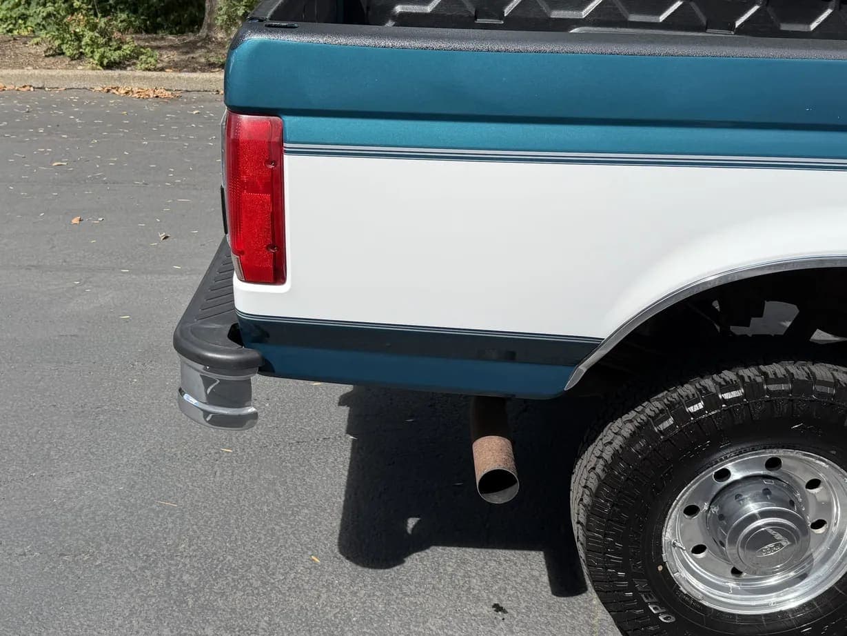 1996 Ford F-350 XLT Power Stroke, view