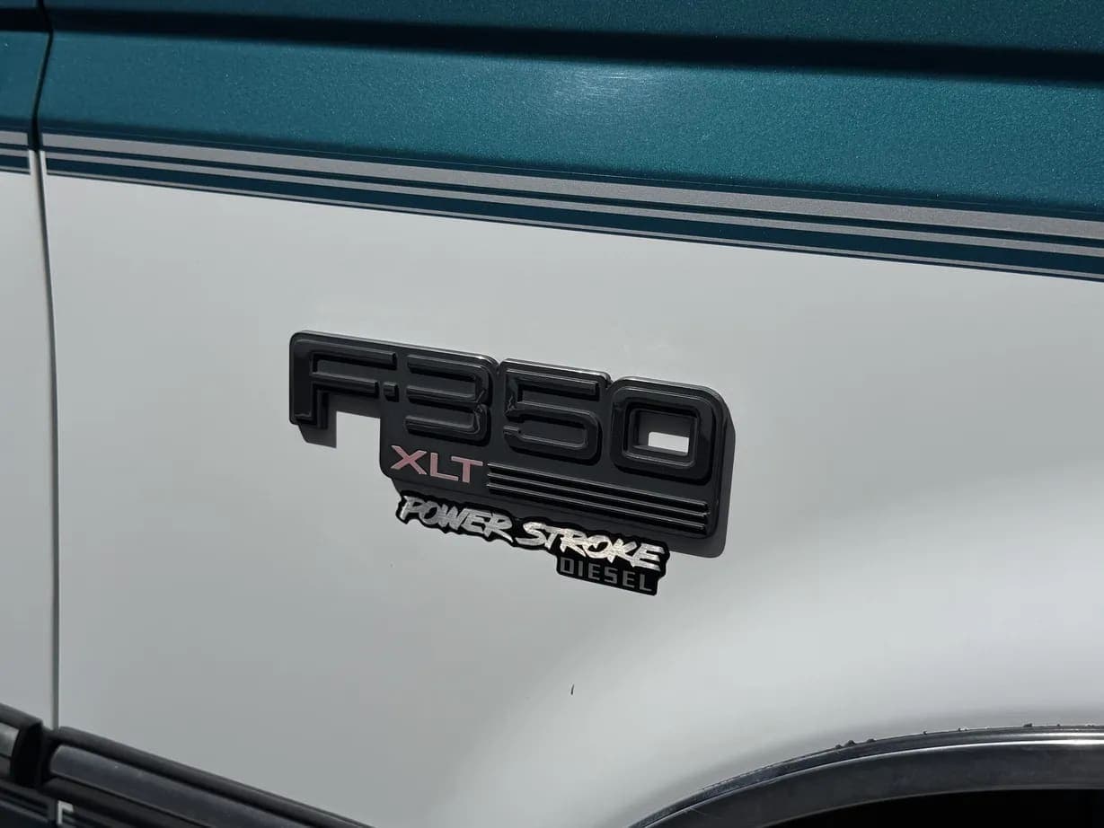 1996 Ford F-350 XLT Power Stroke, view