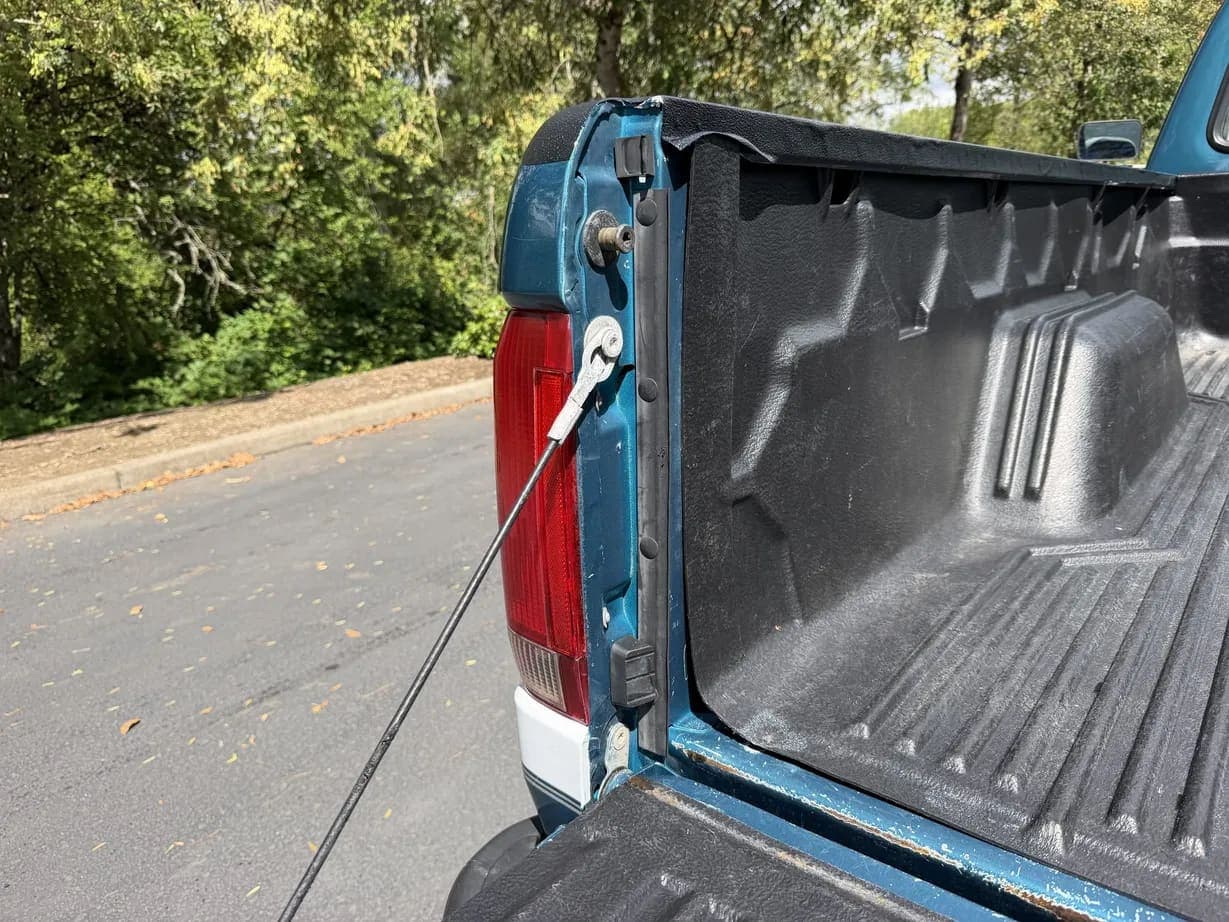 1996 Ford F-350 XLT Power Stroke, view