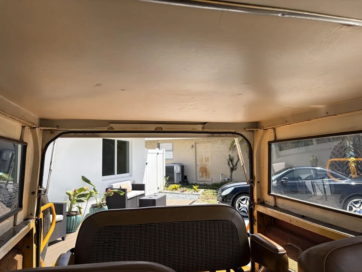 1972 Ford Bronco 302, view