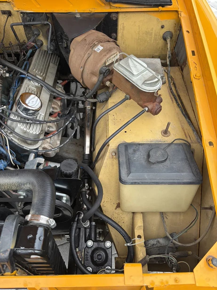 1972 Ford Bronco 302, view