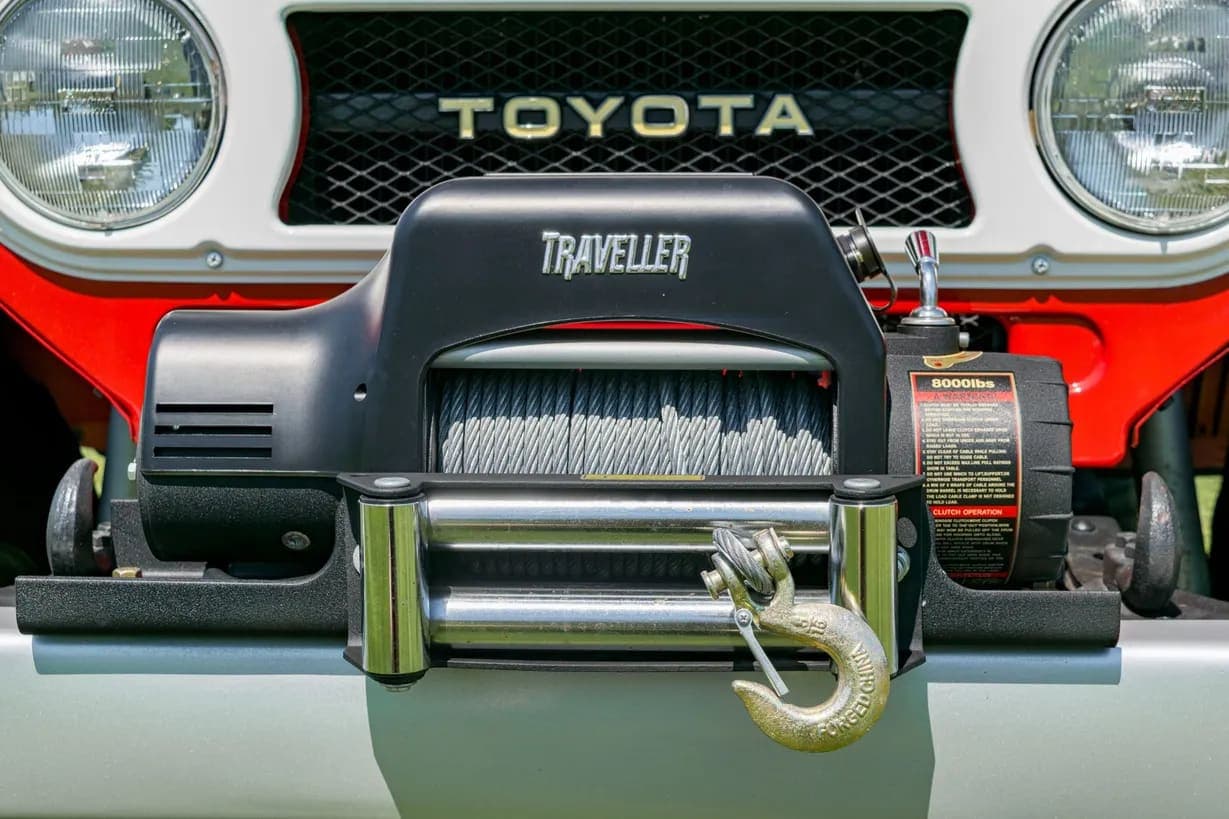 1975 Toyota Land Cruiser FJ40 4-Speed, view