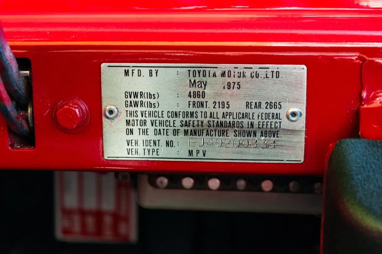 1975 Toyota Land Cruiser FJ40 4-Speed, view