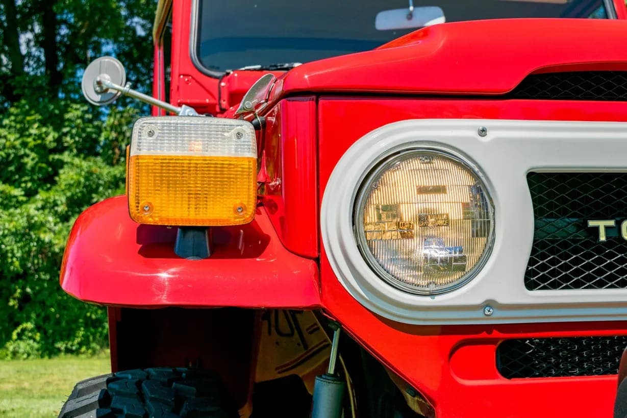 1975 Toyota Land Cruiser FJ40 4-Speed, view