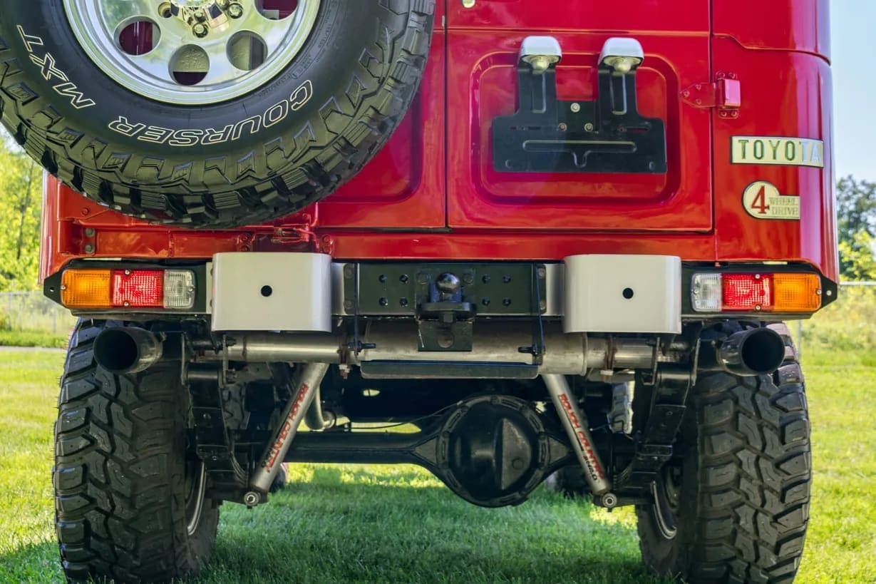 1975 Toyota Land Cruiser FJ40 4-Speed, view