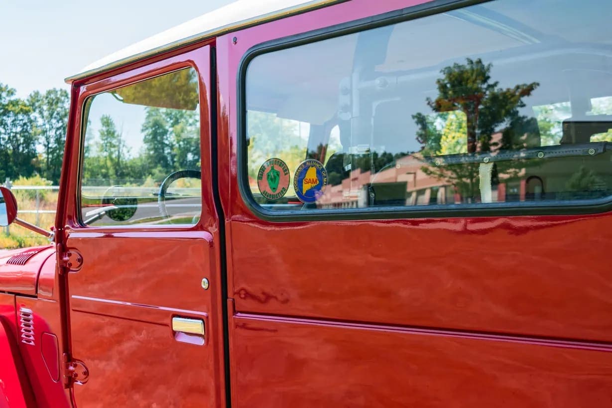 1975 Toyota Land Cruiser FJ40 4-Speed, view