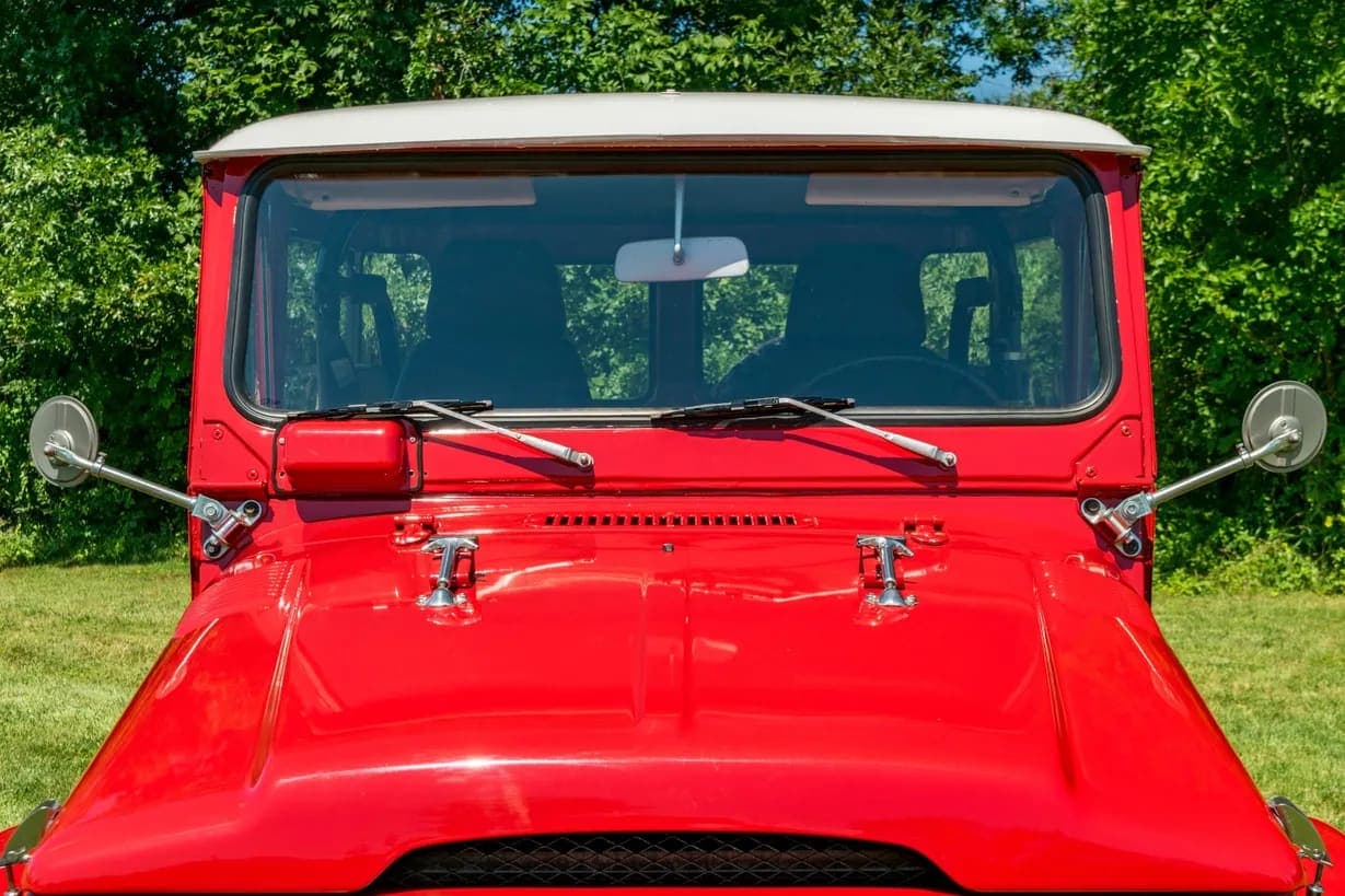 1975 Toyota Land Cruiser FJ40 4-Speed, view